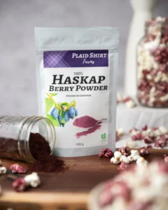 Showing Haskap Powder with candied Popcorn